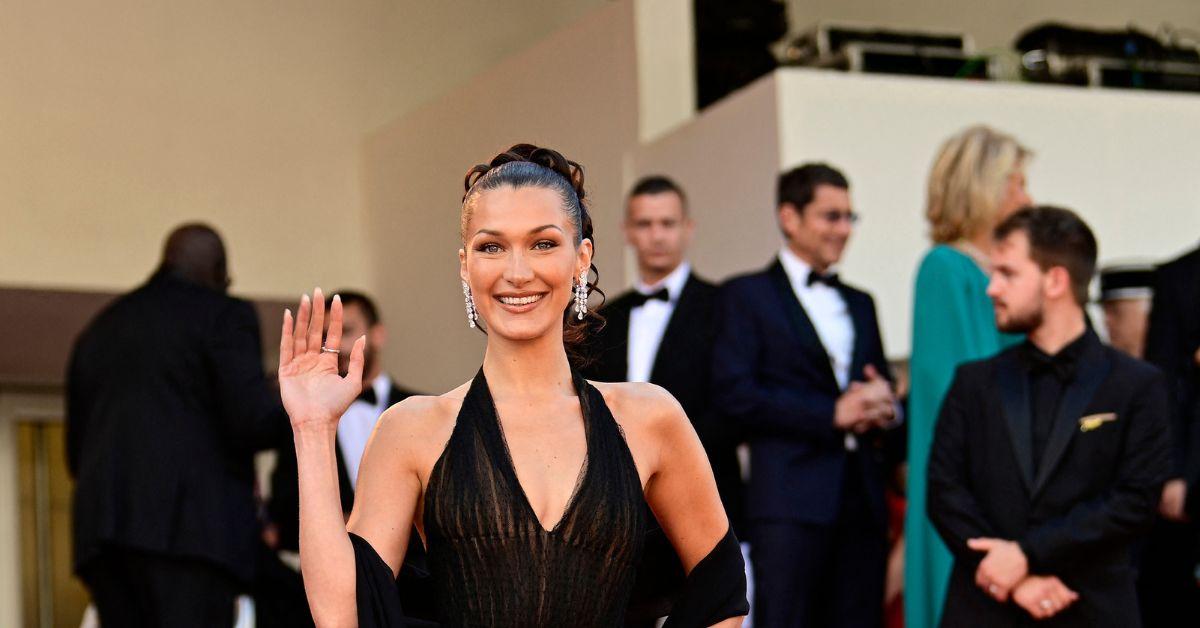bella-hadid-health-issues-anxiety-depression-revealed-after-hospitalization-2-1760362097784 Photo of Bella Hadid
