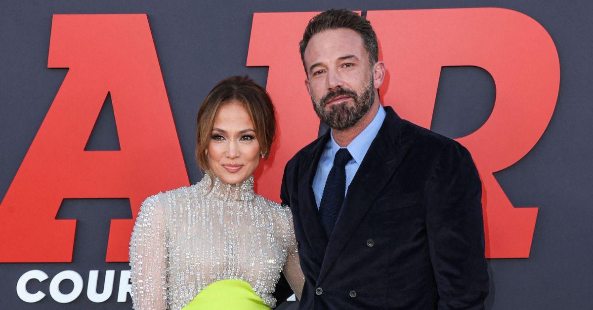 ben-affleck-jennifer-lopez-back-together-relationship-status-questioned-2-1760364254598 Photo of Jennifer Lopez and Ben Affleck