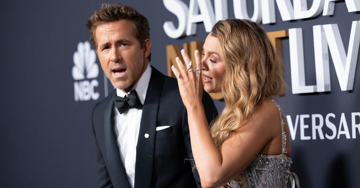 Photo of Ryan Reynolds and Blake Lively
