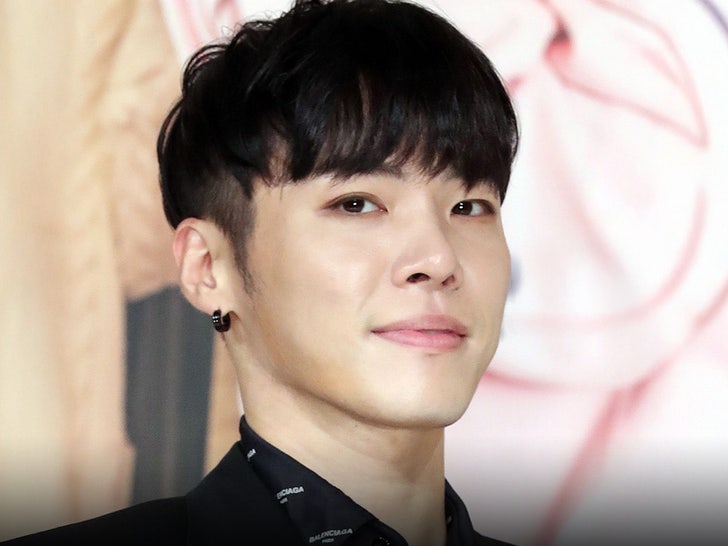 c0bfddfa1aed40dfb190e3f4f5665b26_md Remembering Wheesung