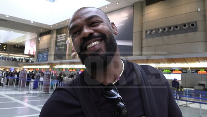 c0c9575024c243e49df35fd52a82c33d_md 050625_jon_jones_kal