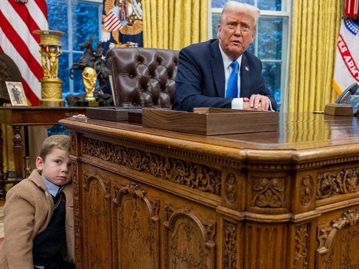 c16433c3fe19496e96eb93d7e606d197_md 0211-X-Musk-Donald-Trump-SUB-1