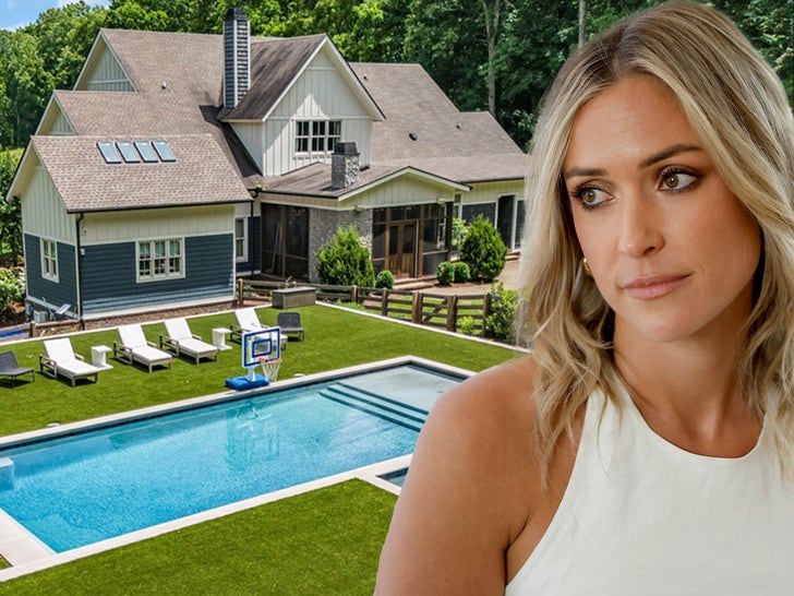 c23ebbf0c1244a968606fb9198add4f2_md Kristin Cavallari's Tennessee Ranch House