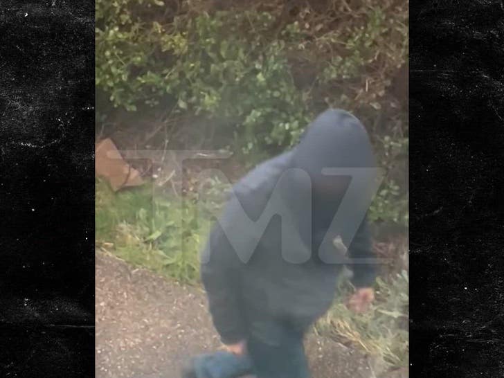 c30fb2977cd840c58d5e2ce379261534_md 021825_christina_wunna_stalker_1976465