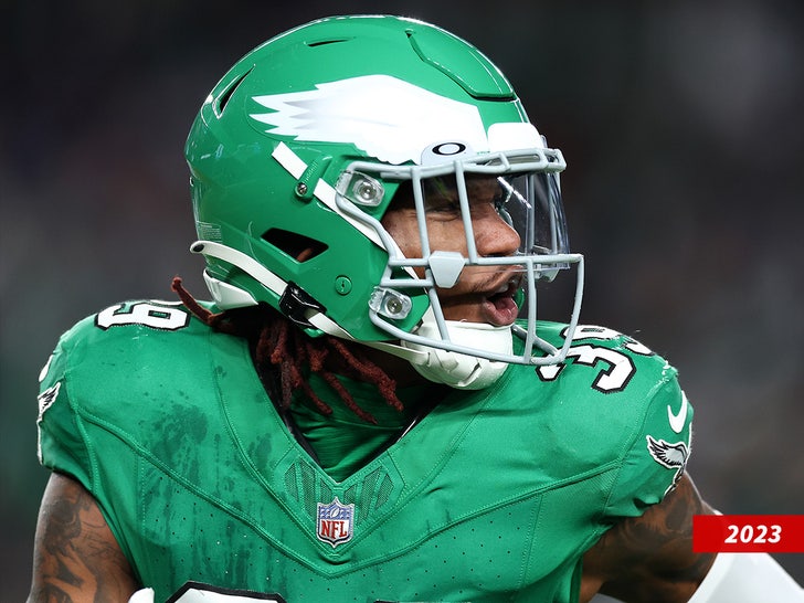 eli ricks eagles sub getty swipe