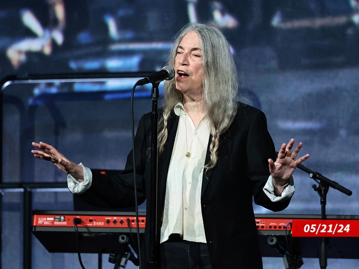c3be694e78d6437cbe8205c4f7a12601_md patti smith sub getty