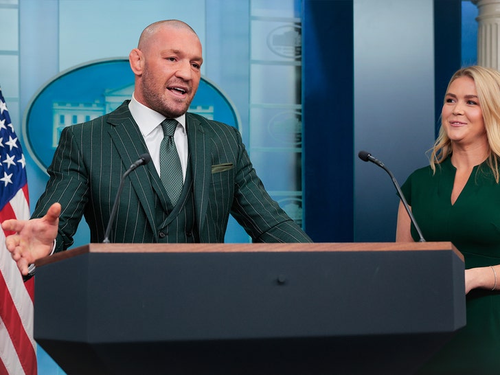c472744b614f4207a9e14a626496d0a2_md conor mcgregor at the white house getty 2