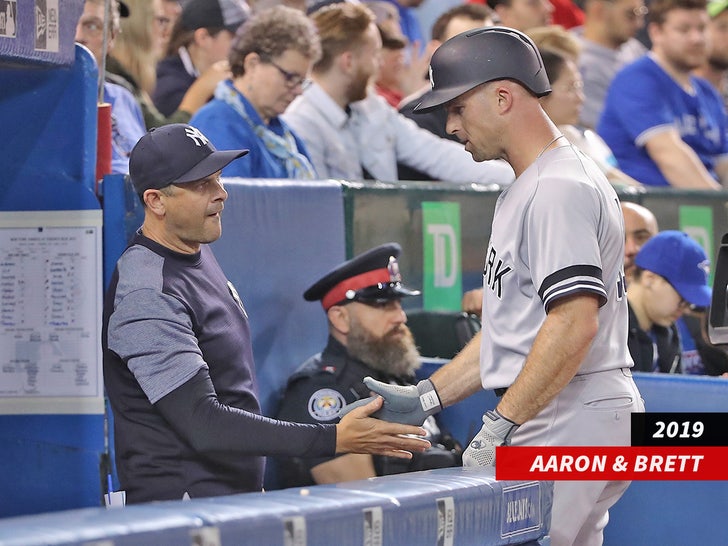 c4ae52f049bc4489b138ff37c78c1b19_md aaron boone brett gardner sub ggetty swipe