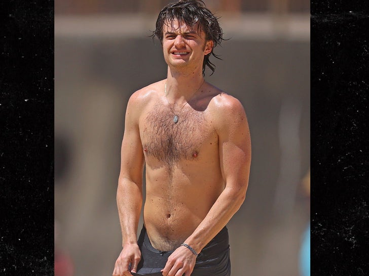 c5e06cf67b7e43299ffdb25ea046e4fd_md 0212-Joe-Keery-Shirtless-Australia-SUB-1