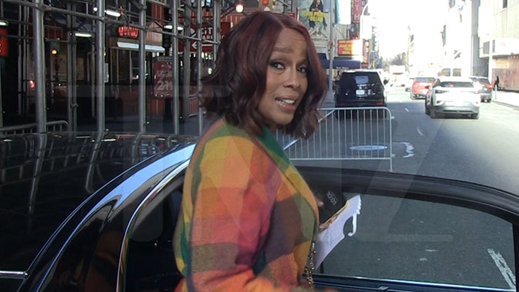 c6a33373f7444d379a05daf1a3682672_md 031925_gayle_king-kal