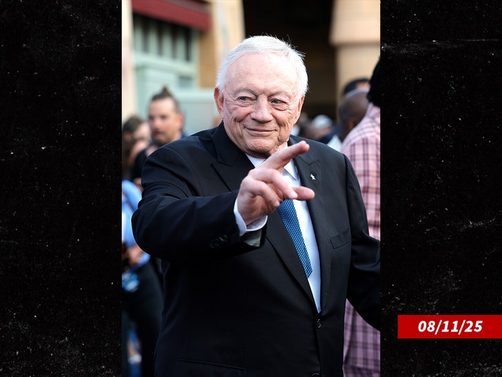 jerry-jones-sub-getty-2