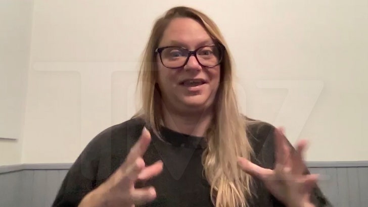 caaeb92396854d82bd6cf2a88d4eb889_md 021225_erika_amore_dating_kal