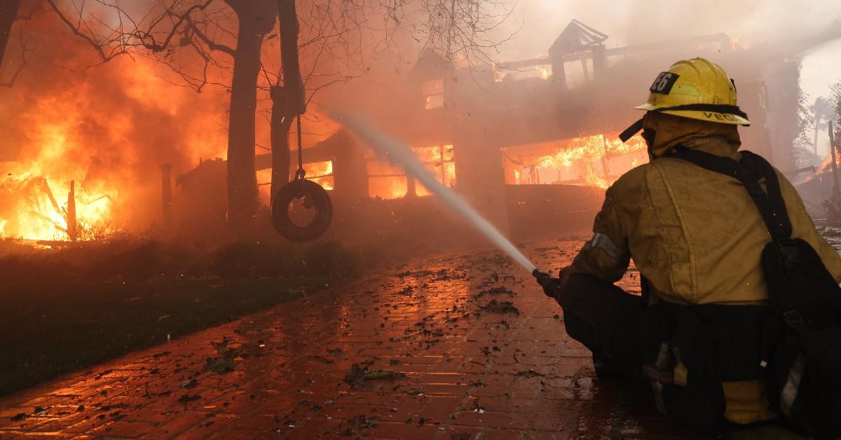california-wildfires-firefighters-1736798286660 california wildfires firefighters