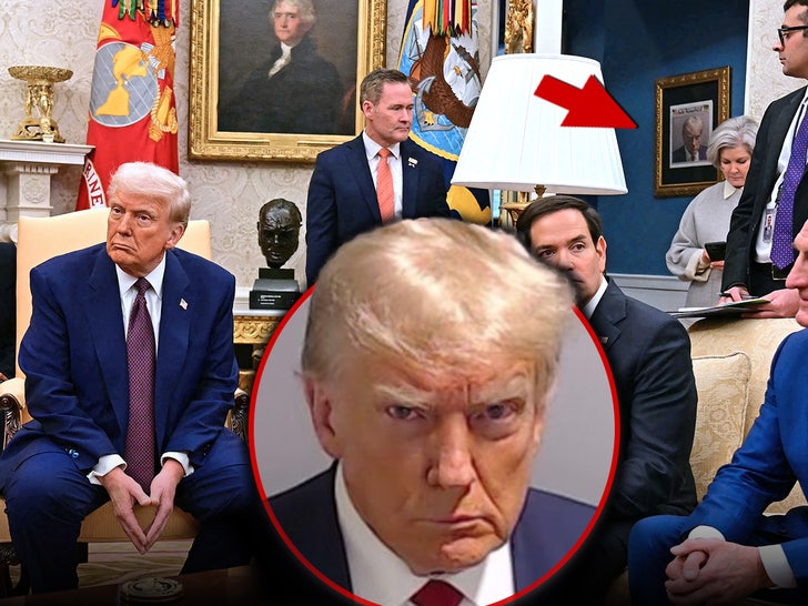 cf9e559dc93543b595e7bc0d83255d9b_md donald trump getty Fulton County Sheriff's Office composite main arrow