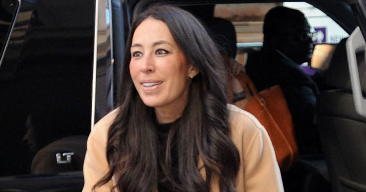 chip-joanna-gaines-marriage-strains-christian-beliefs-2-1759235439818 Joanna reportedly questioned Chip's decision to fire back at Graham amid the controversy.