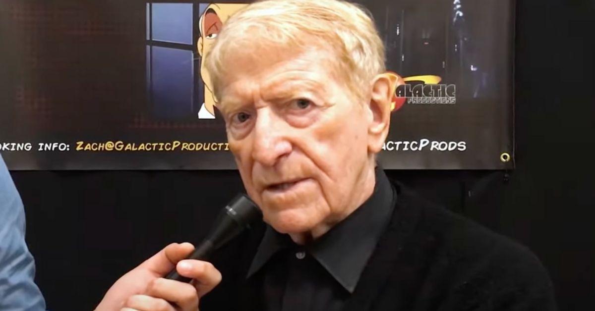 clive revill dead