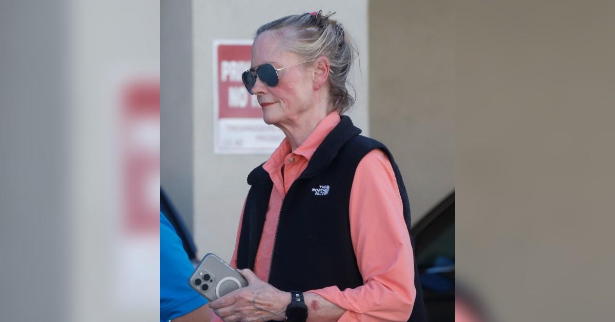 cybil-shepherd-spotted-after-celebrating-75th-birthday-55-1740063615112 cybil shepherd spotted after celebrating th birthday