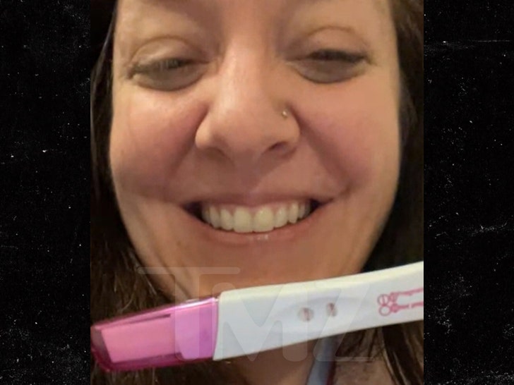 d09898a5215044fa86a239c20a63b771_md shaun weiss girlfriend Shannon pregnant