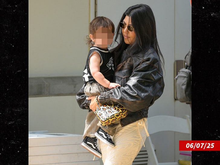 kourtney kardashian rocky sub mega