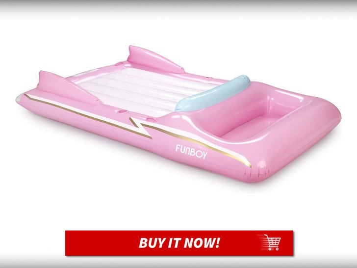 d67eb7cbf8fa4e77a0f3c4d6b6428c2e_md Funboy-Giant-Inflatable-Luxury-Pink-Retro-Convertible-Pool-Party-Inflatables-MAIN