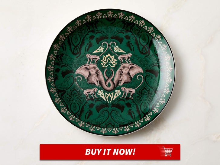 d6c6259bafa543988ae1ef8b8ddd9651_md Elephant-Appetizer-Plate-Set-of-6-MAIN