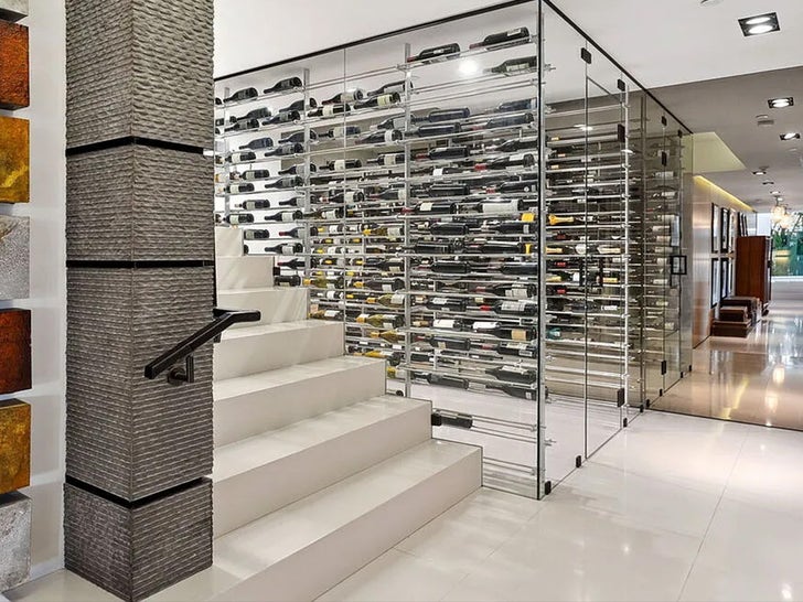 dbb2c1e55f88477085f99a620fef845f_md 0317-L.A.-Reid-Wine-Cellar-SUB