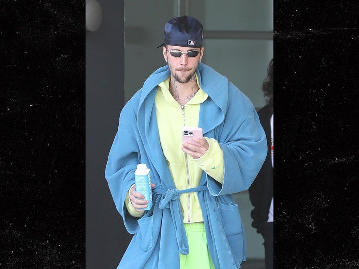 dc38be6538e14b19b46593be12e4e24e_md justin bieber spa day