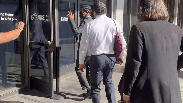 ddc289cee6f2477ea46fc89acedc4be5_md-1 012425_asap_rocky_kal