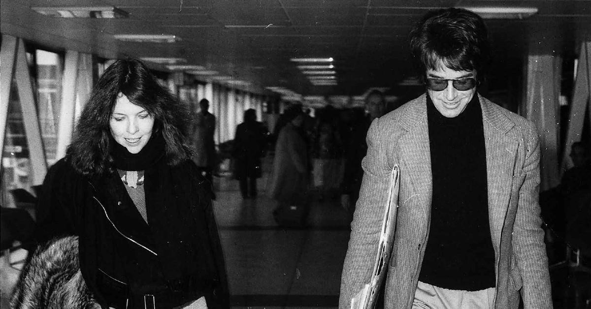 diane-keaton-never-stopped-pining-for-invincible-cockroach-woody-allen-despite-captivating-al-pacino-and-warren-beatty-1979-1760372936449 DIane Keaton and Warren Beatty in 1979