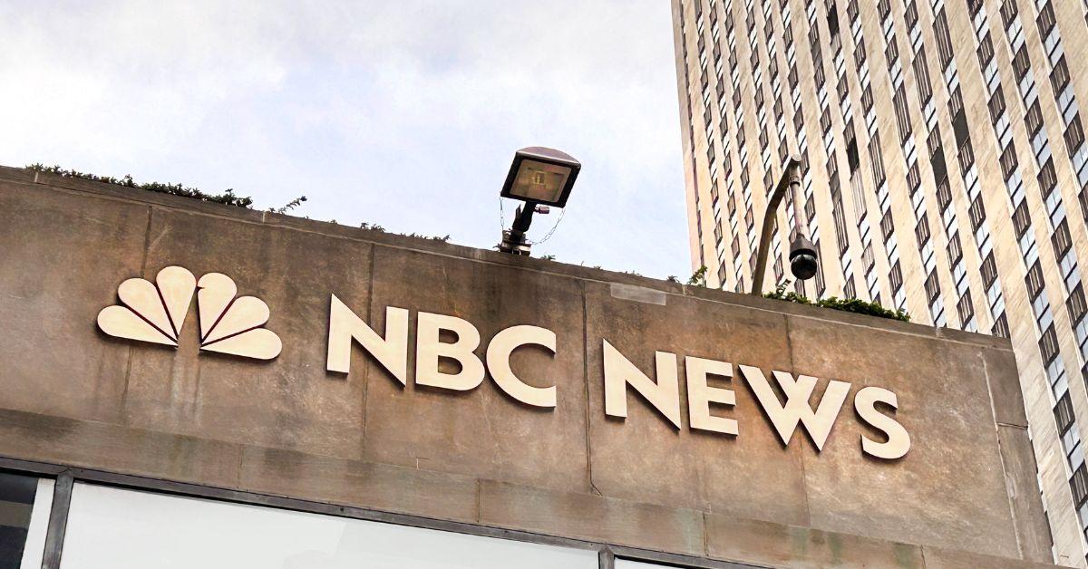 A NYC passerby laid into Lemon and MSNBC on the streets.