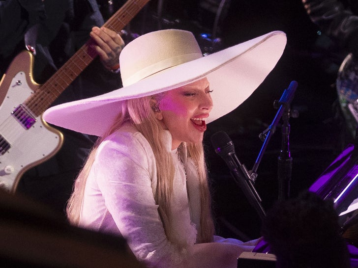 e098f61a29a4494097a3c454b815f396_md 0206-Lady-Gaga-Performing-New-Orleans-Super-Bowl-Bourbon-Street-Photos-primary-3