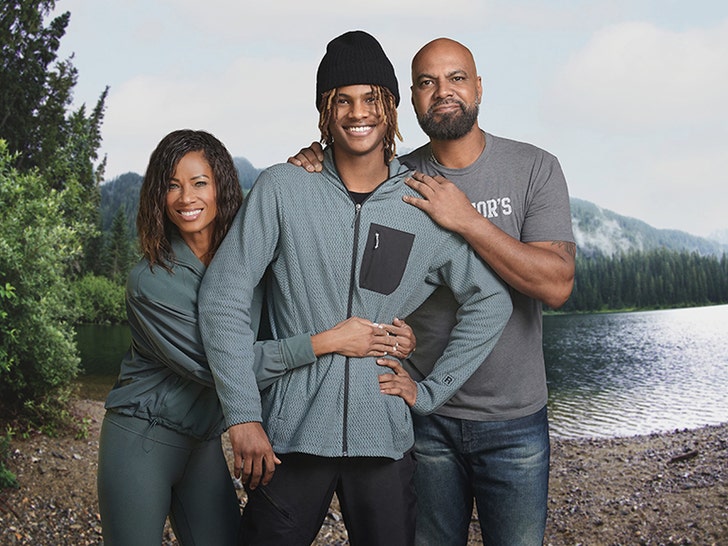 e185f40cf1c9458c87bf8e315e644a2f_md tony banks family Extracted fox