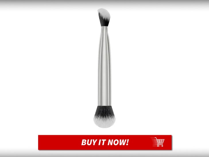 e2145c7e63e04adea0663c17a680e22e_md Dual-Ended-Multi-Purpose-Brush-Lady-Gaga-Haus-Labs-MAIN