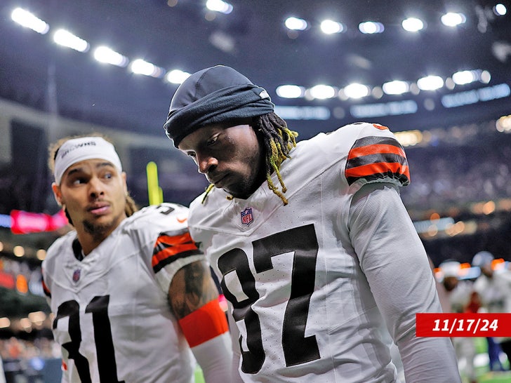 e2418fb0dff24f8dbfda049981137326_md Kadarius Toney sub getty swipe