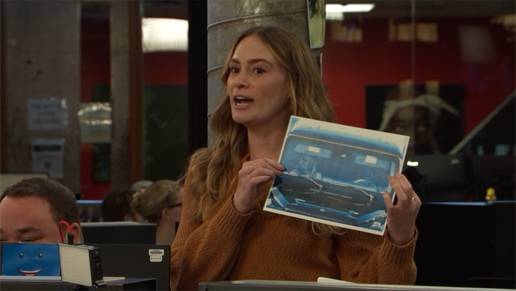 e39cc5bf1f7f4fe0b7387688204b67d2_md britney