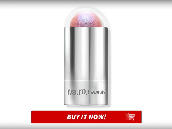 e3e88ffccc084d3da4b3f3b8ed96bced_md Eclipse-Glow-Stick-Ariana-Grande-r.e.m-Beauty-MAIN
