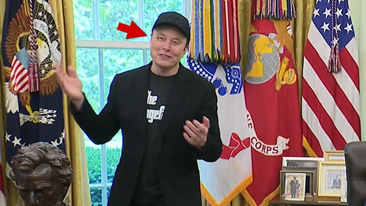 e4df5ffad2a84609b563ff89c480d026_md 053025_elon_musk_donald_trump_eye_kal