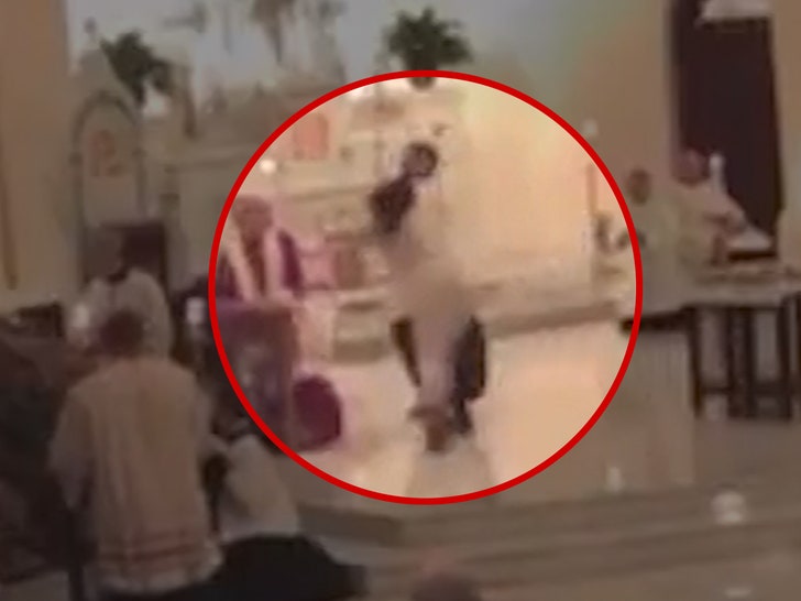 e52ad16f3cb844cf82152c56b4bbce0f_md 020625-priest-attacked-punch