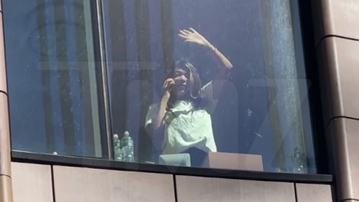 e53834cfd85e46ba9d71ae484de73824_md 031025_wendy_williams_after_nypd_kal
