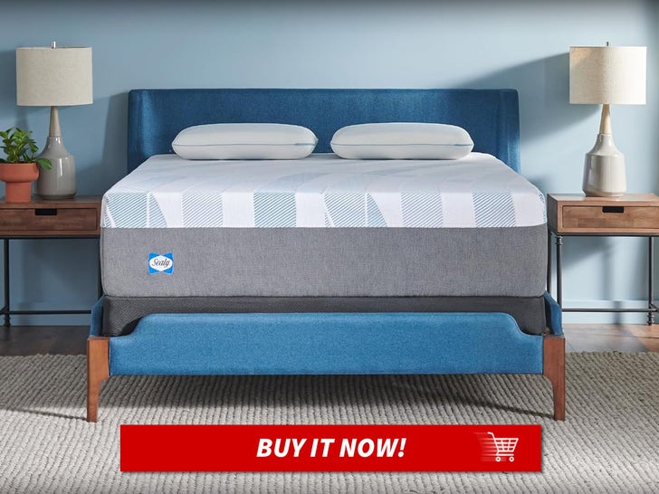 e60f4f5b1d8b44cdbee4feb01920b49f_md Sealy-Dreamlife-14”-Hybrid-Mattress-in-a-Box-MAIN