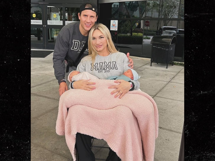 brooke hogan and daughter insta 4