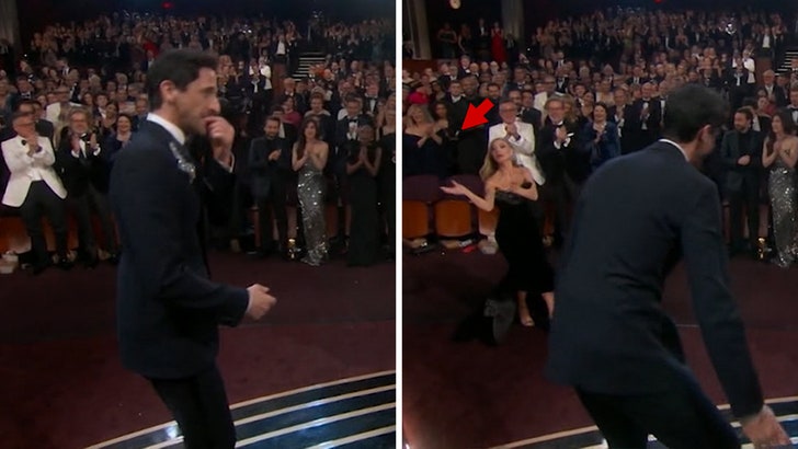e77ecc035c844db694c772564db5bbfb_md 030325_oscars_brody_gum_kal