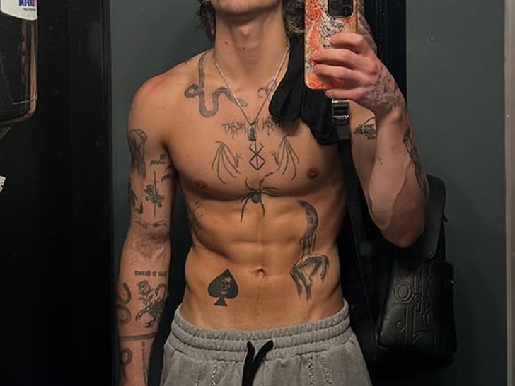 e8fa65b56c5b49f29d10636595037c21_md Celebrity Ink -- Guess the Tattoo!