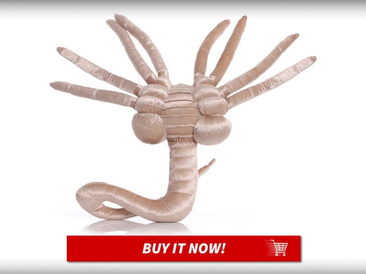e94988355b534586ae02242f355162c5_md Alien-Facehugger-Plush-Chestburster-Alien-Merch-MAIN