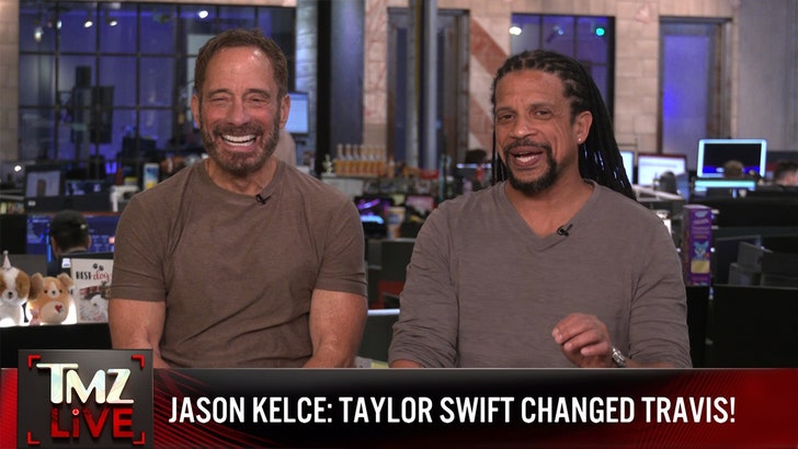 eee0301ecbc6421d919287344f7549c2_md 021925_tmz_live_travis_kelce