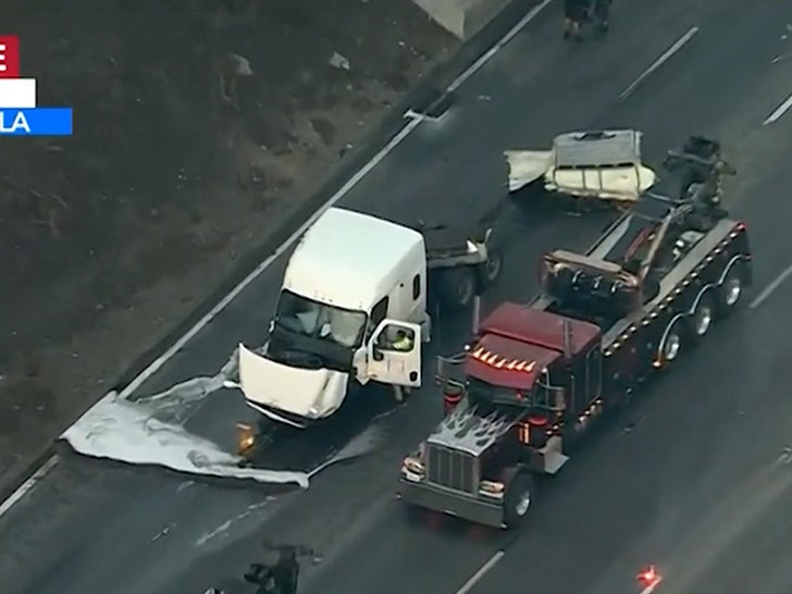 ef9771e20a644752a741abd0e208be67_md 020325-egg-truck-crash-front