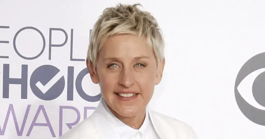 ellen-degeneres-causing-car-wreck-running-stop-sign-serious-injuries-3-1757780012066 ellen degeneres causing car wreck running stop sign serious injuries