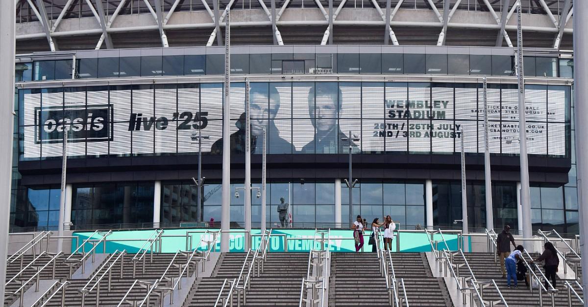 exclusive-how-oasis-are-being-turned-into-harry-potter-of-the-music-world-through-eye-wateringly-expensive-merch-plan-as-they-get-set-for-huge-us-comeback-gigs2-1755793311614 Photo of Wembley Stadium