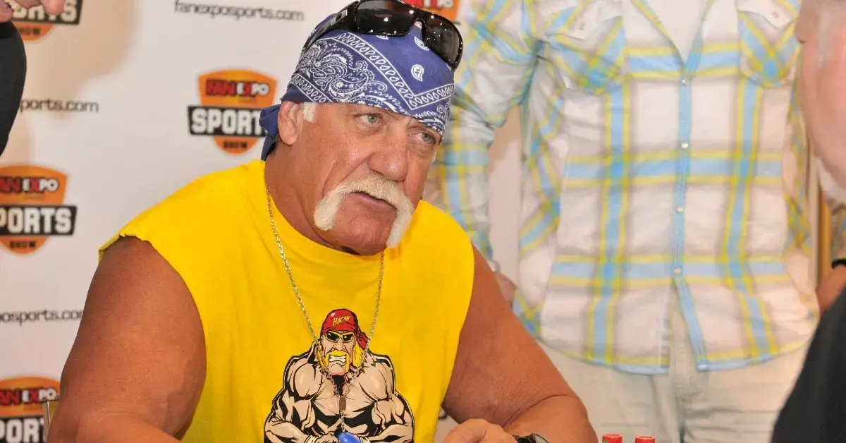 exclusive-hulk-hogans-death-takes-grim-twist-as-his-daughter-hires-private-eye-to-get-answers-about-wrestling-icons-mystery-passing5-1756234482629-1 Photo of Hulk Hogan