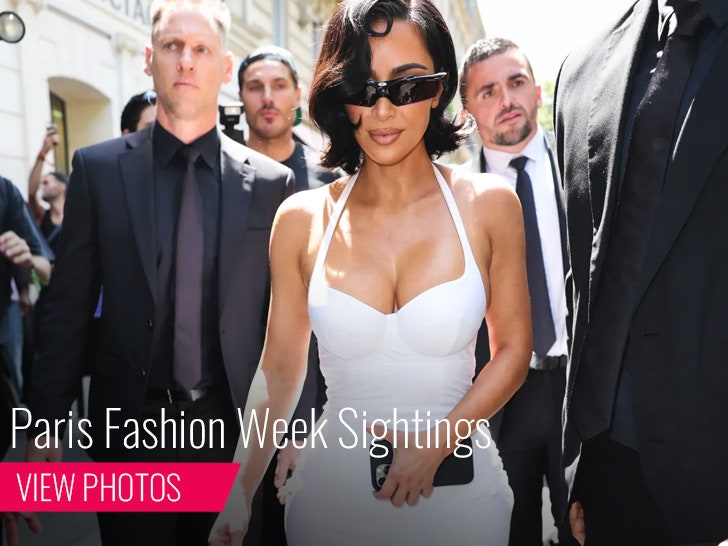 f0fa6f0d0dd34d0d8e38d9cc70ae97f9_md Kim Kardashian at Paris Fashion Week